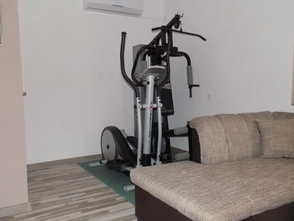 Apartmani Balan S Vanjskim Bazenom Croatia