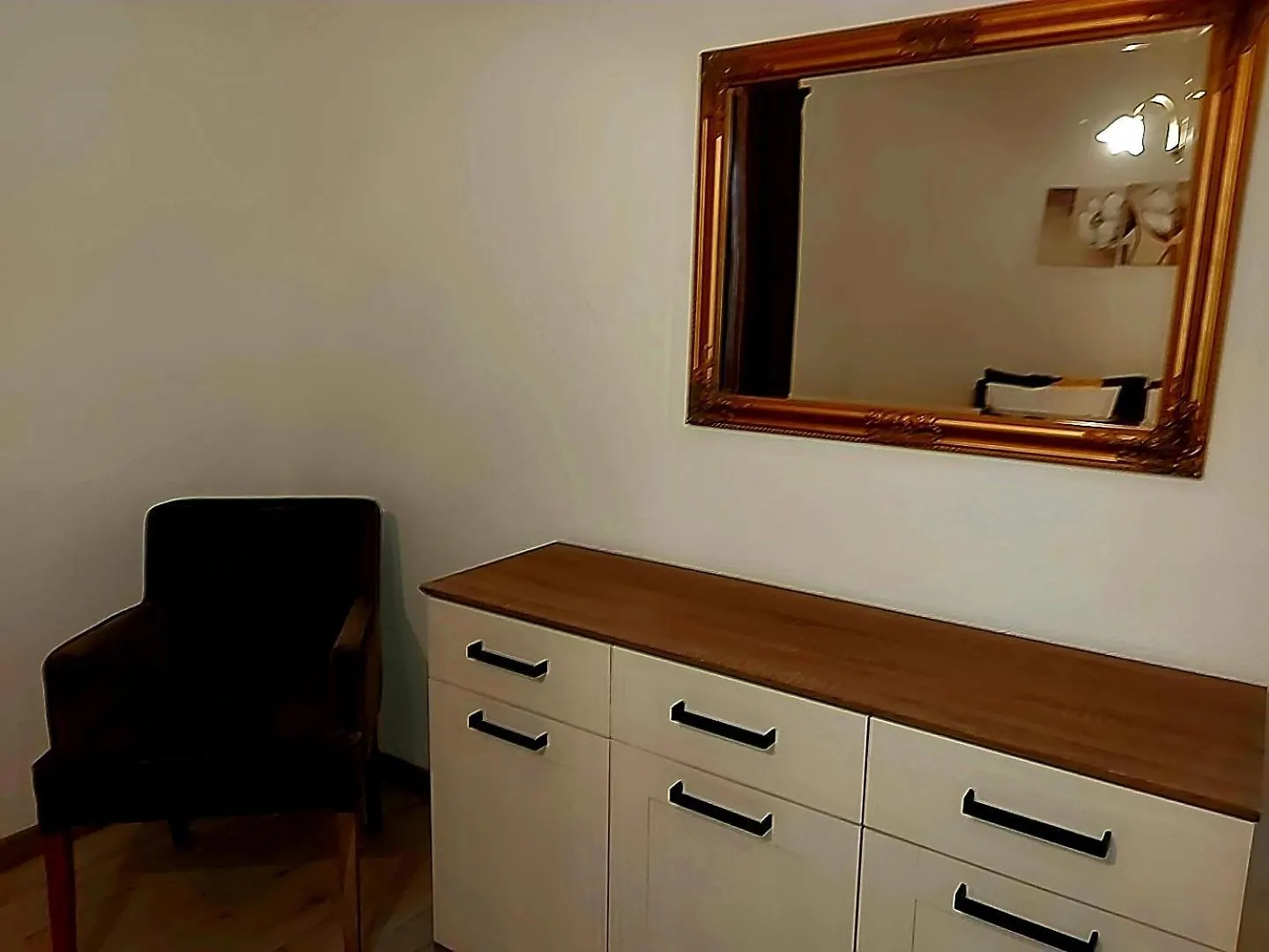 Appartamento Apartmani Balan S Vanjskim Bazenom Traù